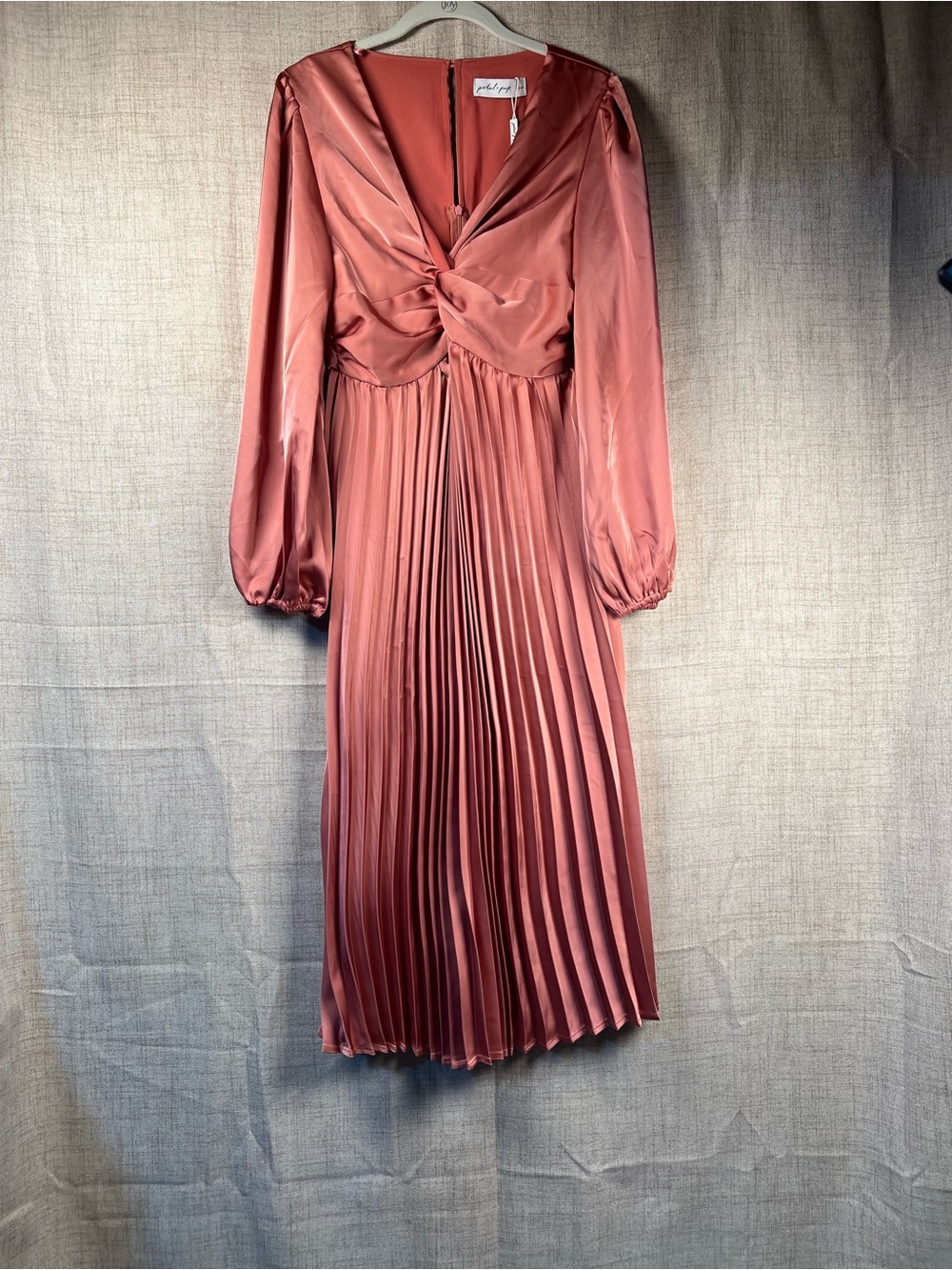 Petal & Pup Dress Noelle Twist Front Pleated Midi Blush‎ Pink NWT Medium - Picture 2 of 10